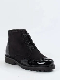 – Schnürboots aus Veloursleder*Christian Dietz Sale