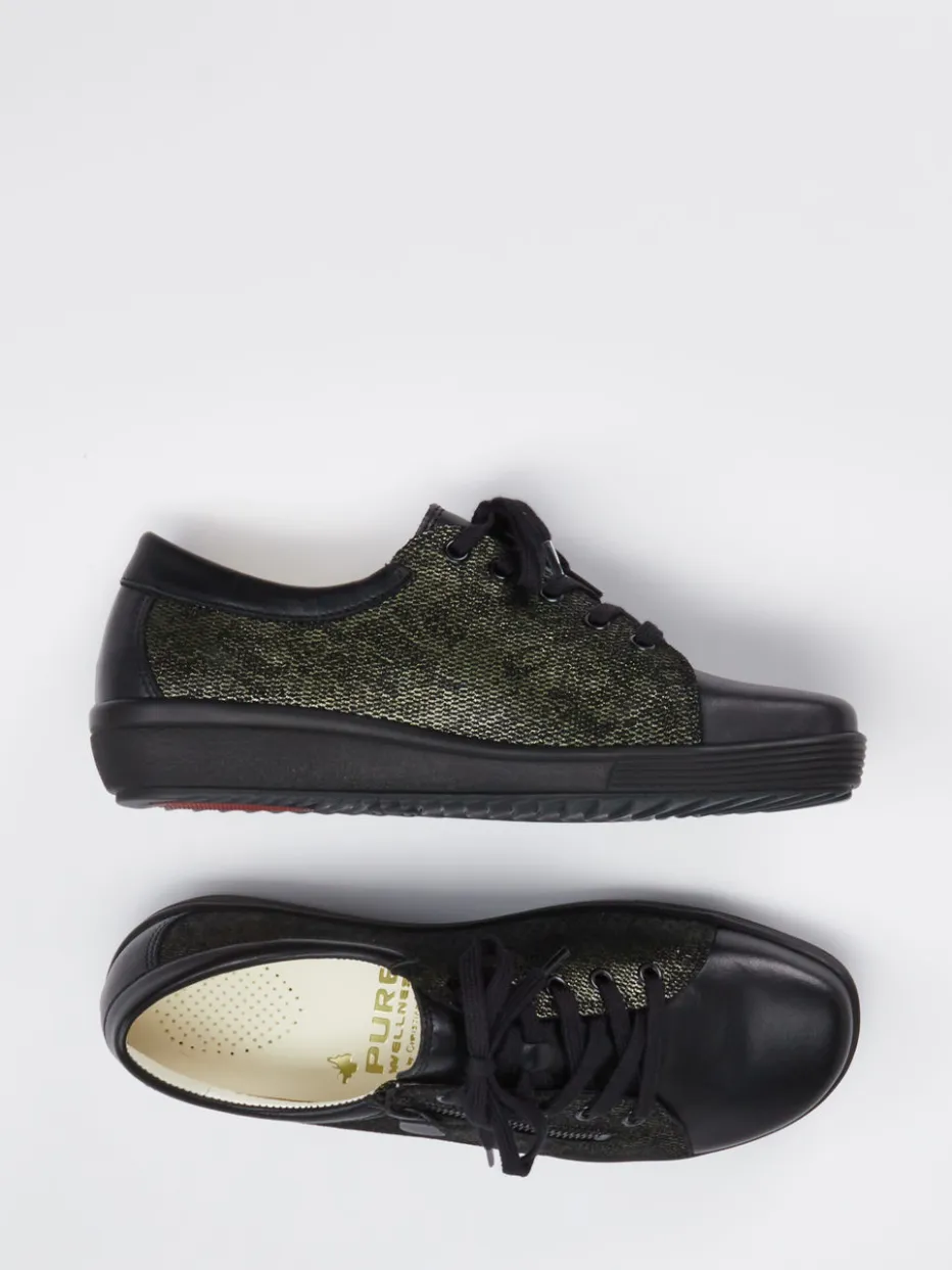 – Schnürschuh aus geprägtem Leder*Christian Dietz Hot