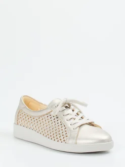 – Sneaker aus Metallicleder*Christian Dietz Hot