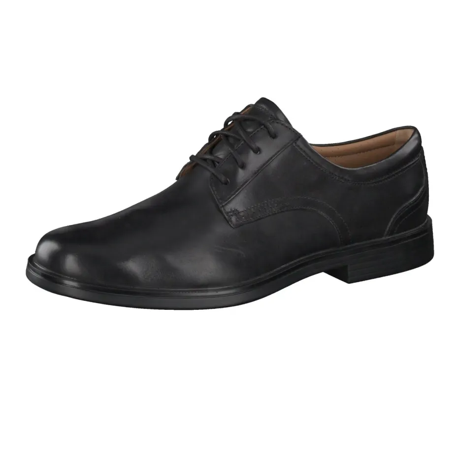 Herren Clarks – Derby aus Kalbleder in