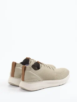 Herren Clarks – Sneaker aus Stricktextil in Sandbeige