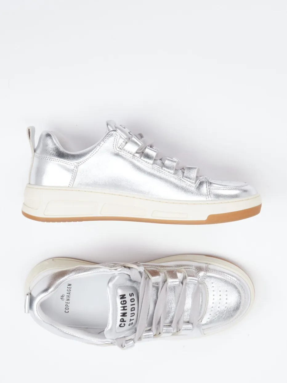 – Low-Top Sneaker aus Kalbleder*Copenhagen Best