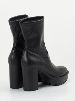 – Plateau-Stiefeletten aus Stretchleder*Copenhagen Best