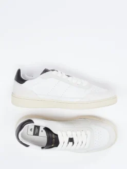 – Sneaker aus Kalbleder*Copenhagen New
