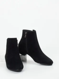 – Stiefelette aus Veloursleder*Di Lauro Hot