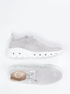 – Sneaker aus Kalbleder und Mesh*Donna Carolina Best