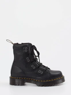 – Schnürboots aus Kalbleder*Dr. Martens Online