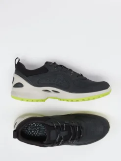 – Outdoor-Sneaker aus Leder*Ecco New