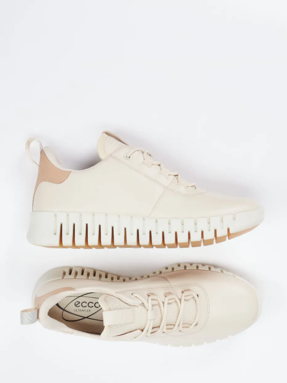 – Sneaker aus Kalbleder und Mesh*Ecco Best