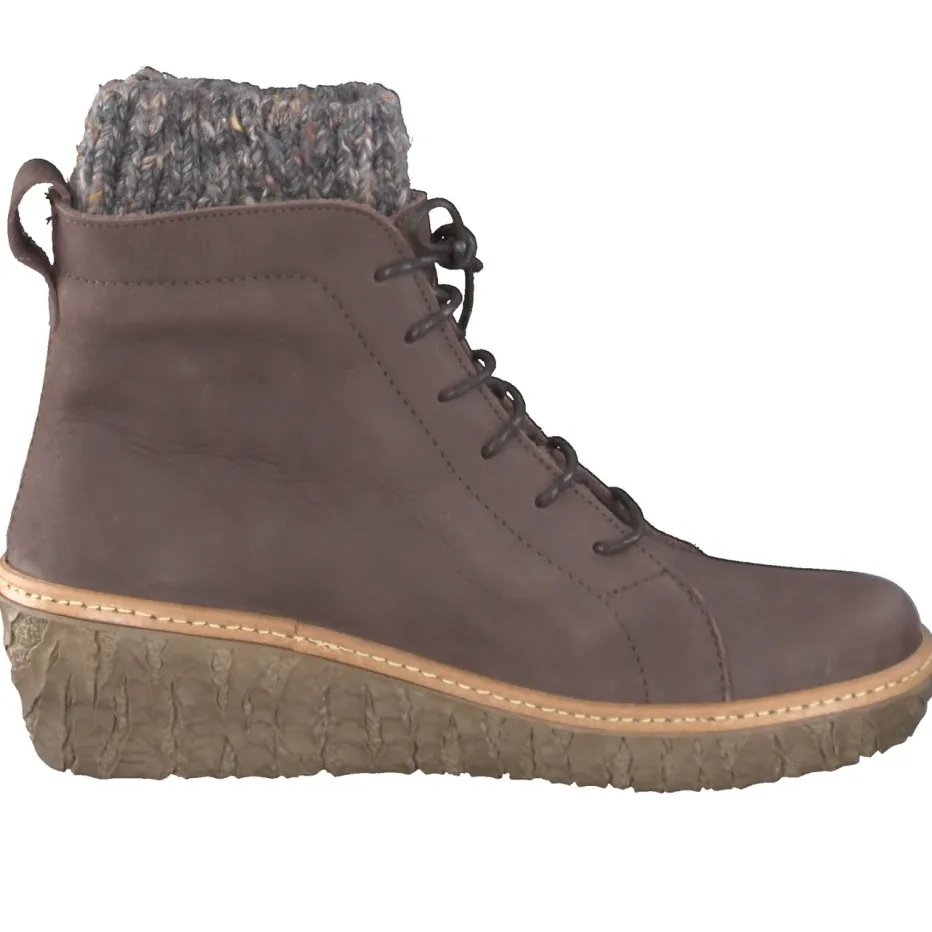 – Keilstiefelette aus Nubukleder*El Naturalista