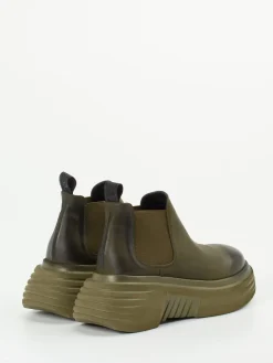 – Chelsea Boots aus Kalbleder oliv*Elena Iachi Hot