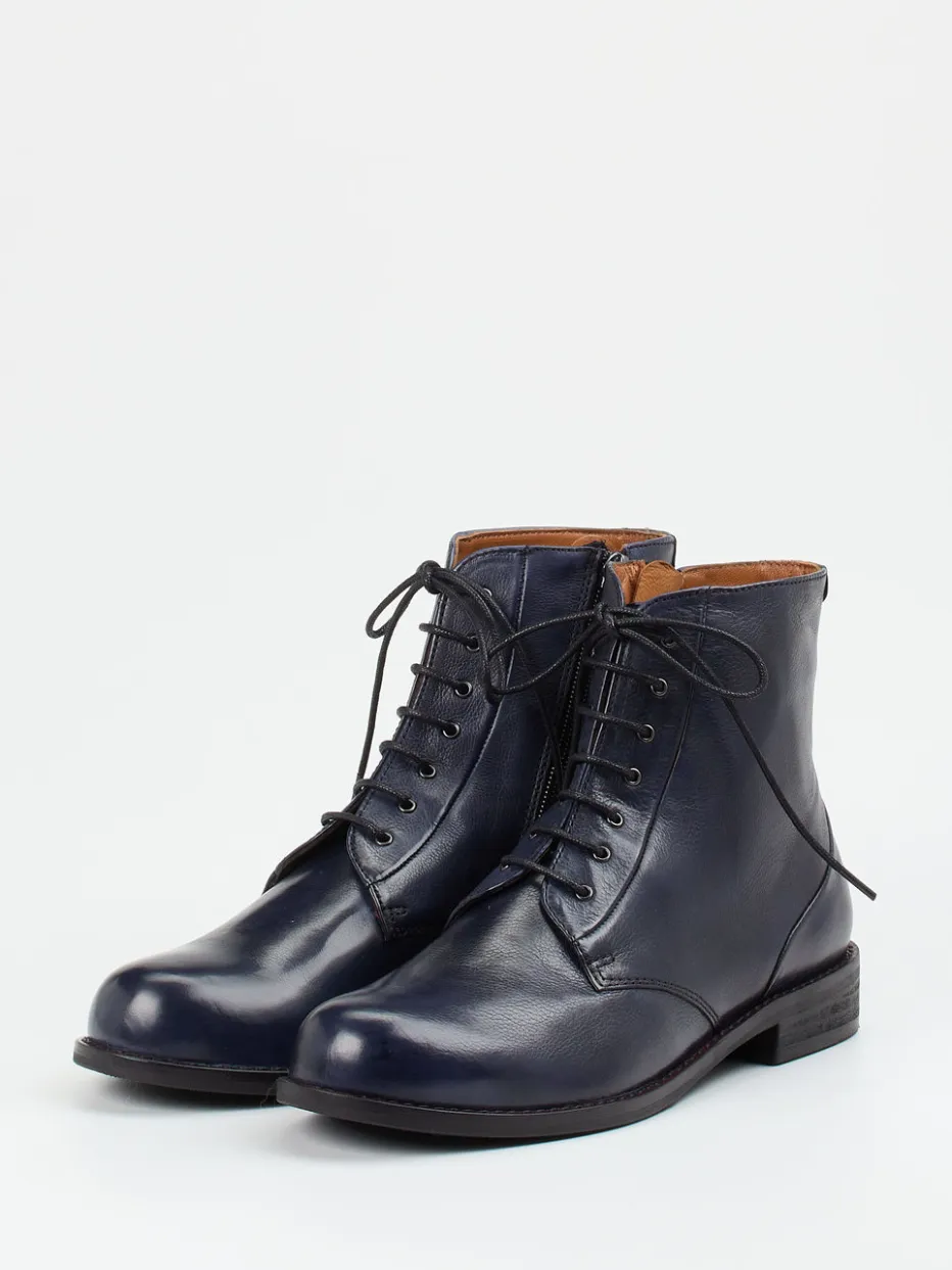 – Schnürstiefelette aus Kalbleder*Everybody Best