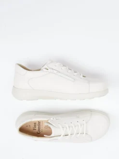 – Bequem-Sneaker aus Kalbleder cremeweiß*Finn Comfort Discount