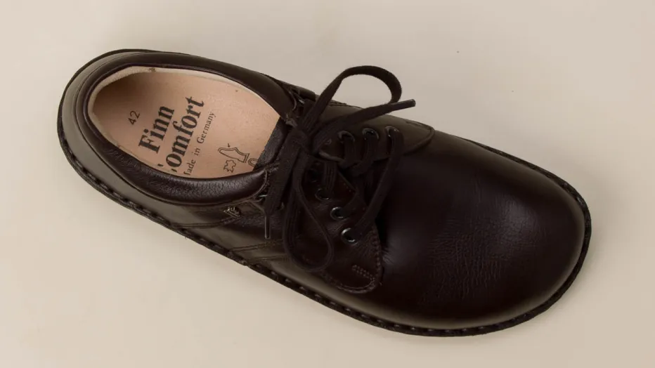 – Komfort-Halbschuh aus Kalbleder Dunkel*Finn Comfort Sale