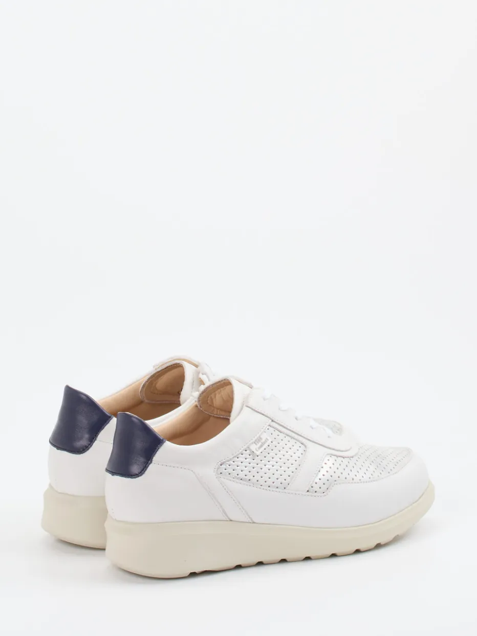 – Komfort-Sneaker aus Glattleder Offwhite*Finn Comfort Sale