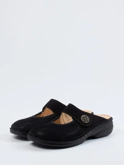 – Pantolette aus Nubukleder*Finn Comfort