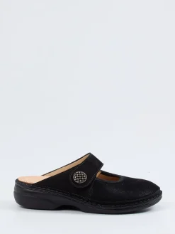 – Pantolette aus Nubukleder*Finn Comfort