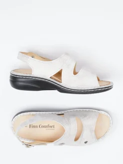 – Sandalen aus Kalbleder silberbeige*Finn Comfort Best