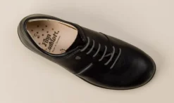 – Schnürschuh aus Kalbleder*Finn Comfort Hot