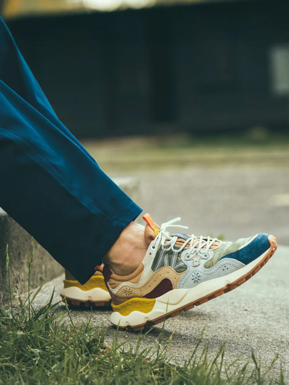 – Trail-Sneaker aus Veloursleder/Textil color*Flower Mountain New