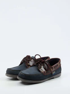 – Bootsschuh aus Fettleder und Nubukleder*Franco Barsony