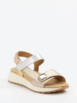 – Komfort-Sandale aus Metallicleder*Gabor Online