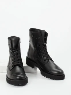 – Schnürboots aus Kalbleder*Gabor Sale