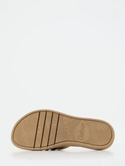 – Slides aus Metallicleder in beige*Gabor