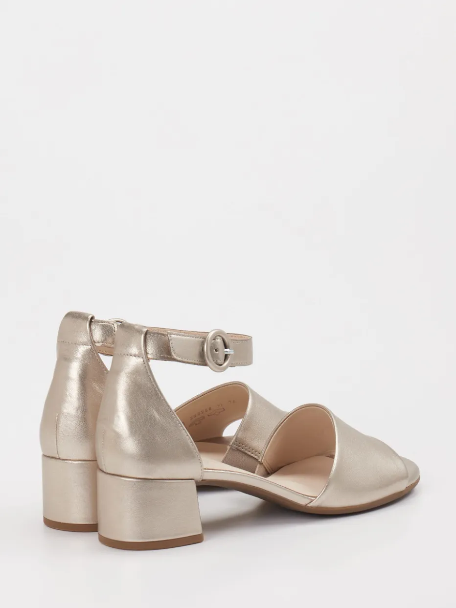 Damen Gabor Comfort – Sandalen aus Metallicleder champagnerfarben