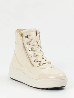 Damen Gabor Comfort – Schnürboots aus Lackleder cremeweiß