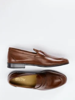 – Loafer aus Kalbleder in*Galizio Torresi Hot