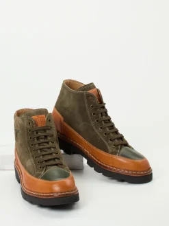 – Schnürboots aus Veloursleder oliv*Galizio Torresi Outlet