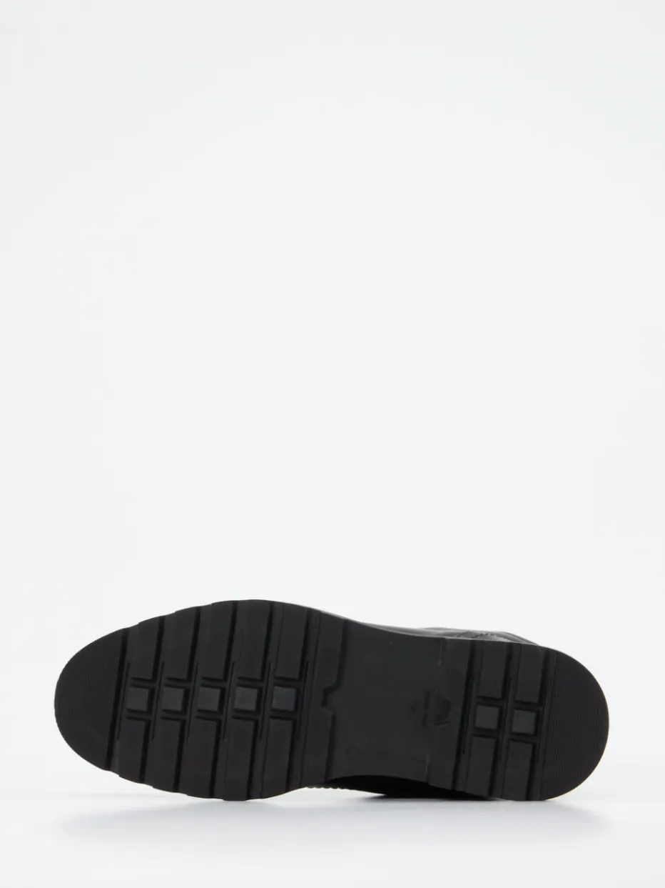 – Schnürstiefeletten aus Kalbleder*Galizio Torresi Discount