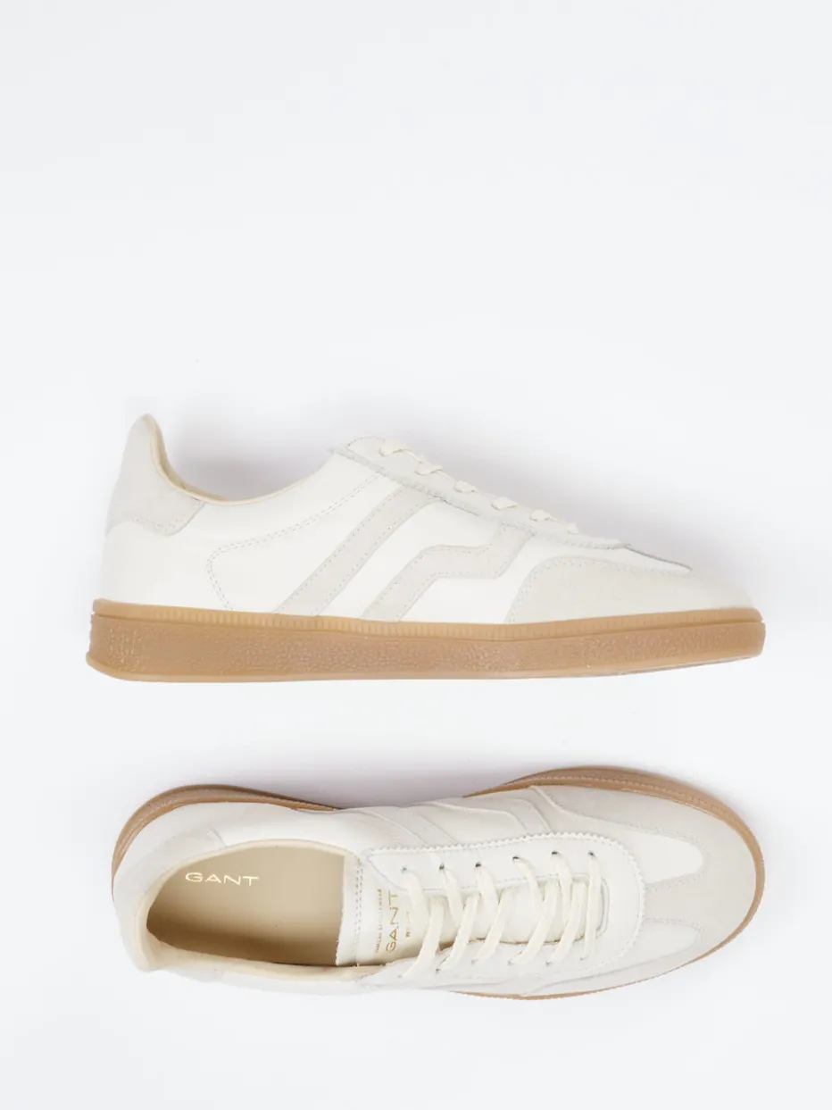 – Sneaker aus Leder und Velours in Beige*Gant
