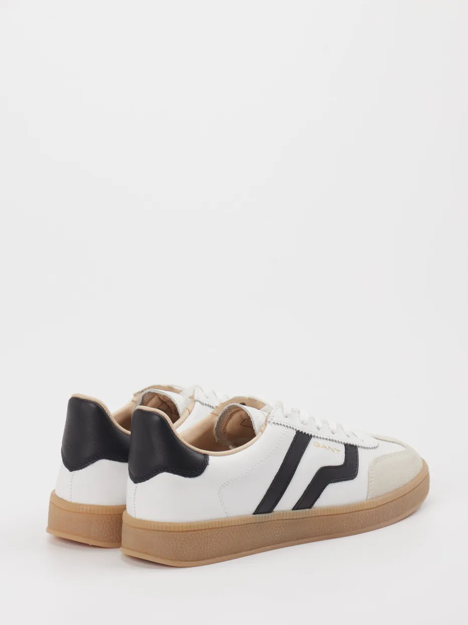 – Sneaker aus Veloursleder und Leder*Gant New