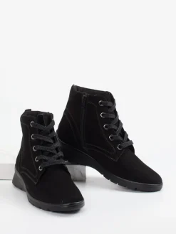 – Schnürboots aus Nubukleder*Ganter Hot