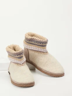 – Hüttenschuhe aus Wolle*Giesswein Discount