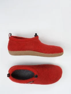 – Hüttenschuhe aus Wollfilz in Signal*Giesswein