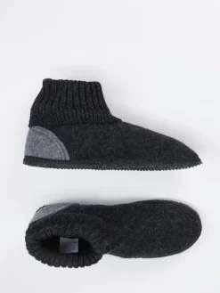 Herren Giesswein – Hüttenschuhe aus Wollfilz in Anthrazit