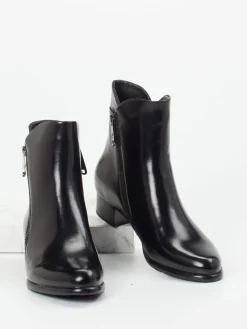 Damen Ginger u0026 Glove Ginger & Glove – Stiefelette aus Lammleder