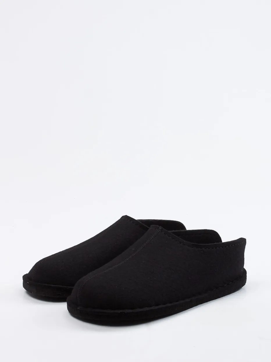 – Hüttenschuhe aus reiner Schurwolle*Haflinger