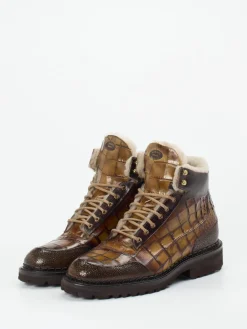 – Stiefeletten aus geprägtem Leder in*Harris Clearance