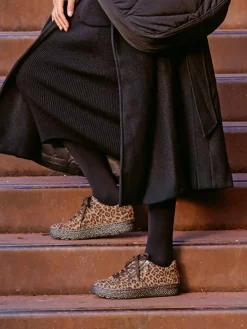 – Komfort-Sneaker aus geprägtem Leder*Hartjes Online