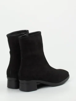 – Stiefelette aus Nubukleder in*Hartjes