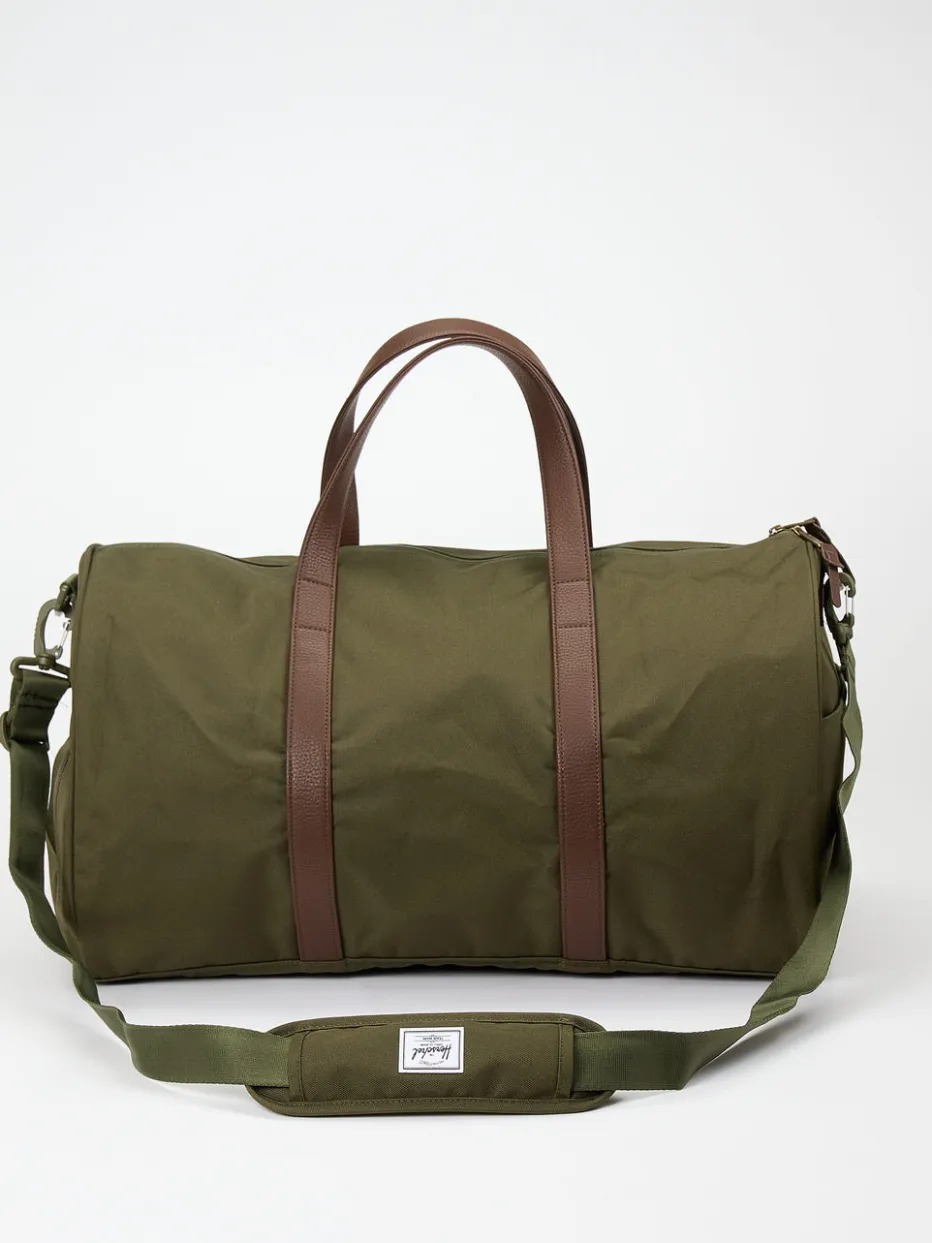 – Weekender aus Textil in Oliv*Herschel New