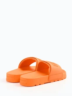 – Slides aus Synthetik in*Hunter New