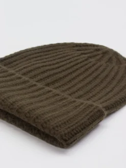 – Beanie aus Kaschmir in Oliv*HURRAY Best
