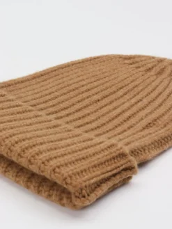 – Beanie aus Kaschmir in Karamell*HURRAY