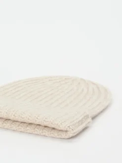 – Strickmütze aus Kaschmir in*HURRAY Discount