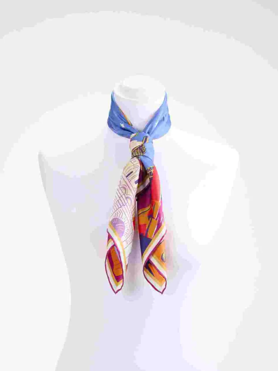 – Halstuch aus Seide mit Grafikprint*Inouitoosh